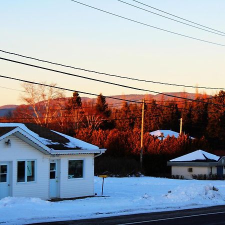 Motel Leblanc Carleton-sur-Mer 外观 照片