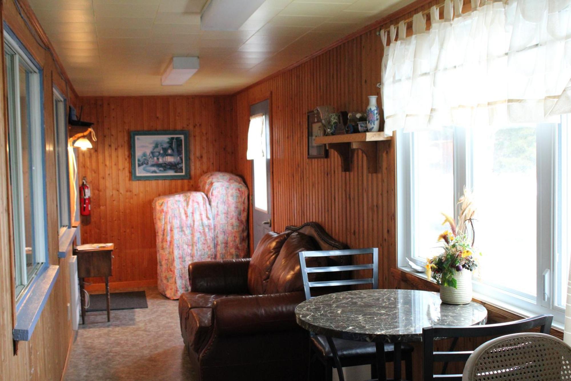 Motel Leblanc Carleton-sur-Mer 外观 照片